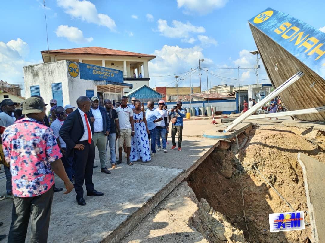 Visite de la station Sonahydoc Kindu par Matata Ponyo Mapon